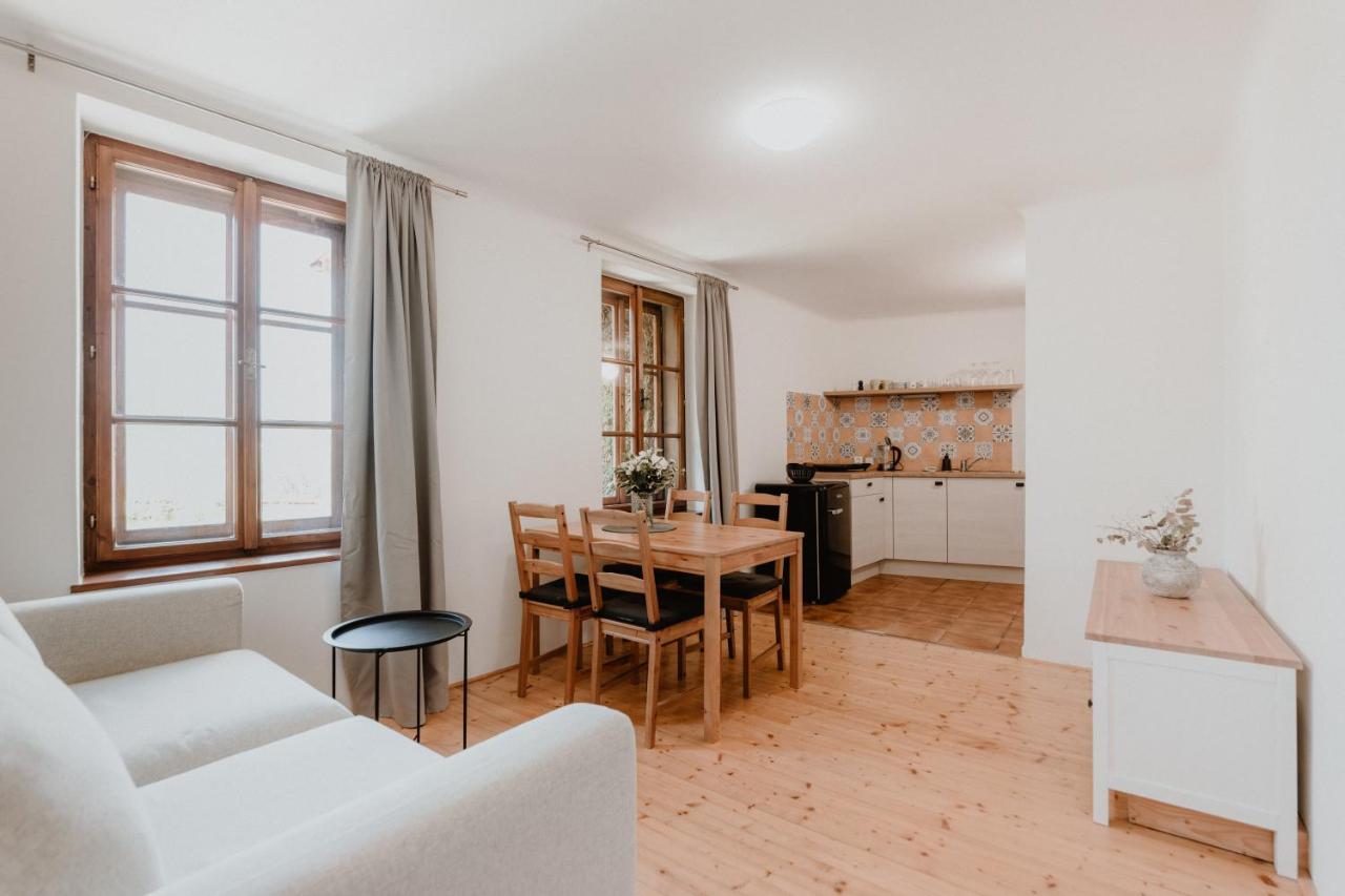 Apartmany Stare Mesto ズノイモ エクステリア 写真